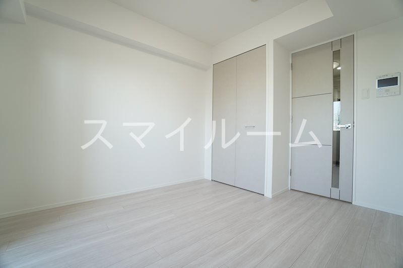 居室・リビング　別部屋参考写真となります。