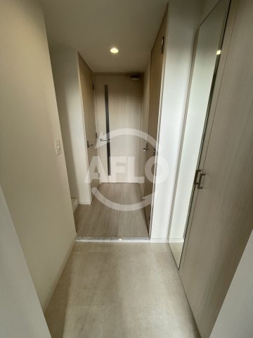 玄関　ブランシエスタ森ノ宮　玄関