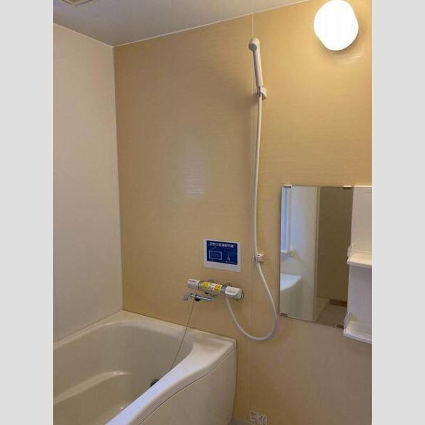 バス・シャワールーム　追い焚き付