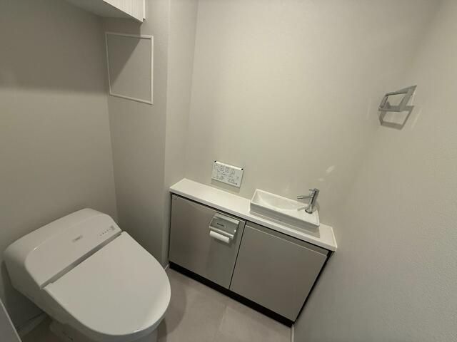 トイレ　清潔・快適なトイレです。