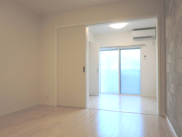 居室・リビング　同一仕様写真