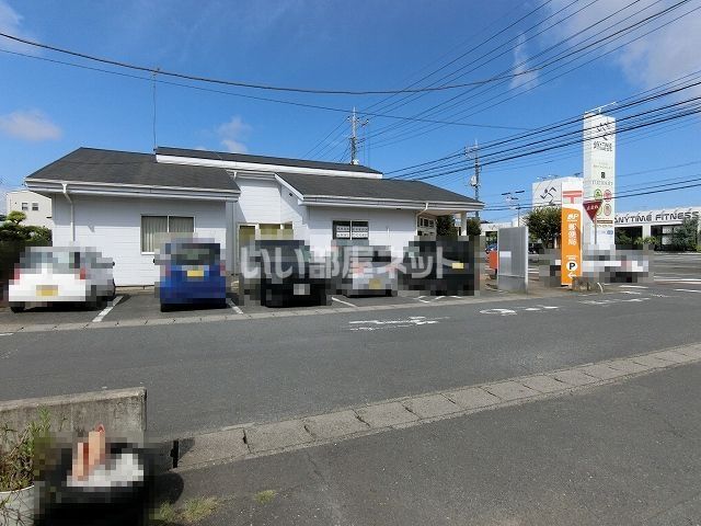郵便局　東海駅西口郵便局（郵便局）まで704m