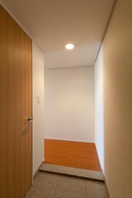 玄関　※写真は同タイプ住戸です。