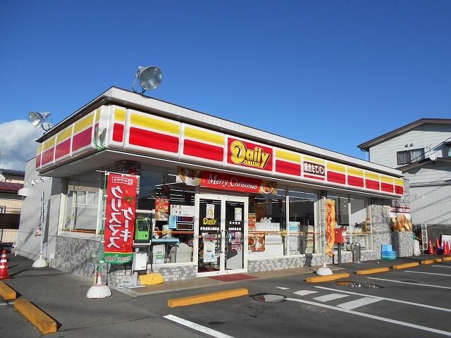 コンビニ　デイリーヤマザキ茅野運動公園前（コンビニ）まで860m