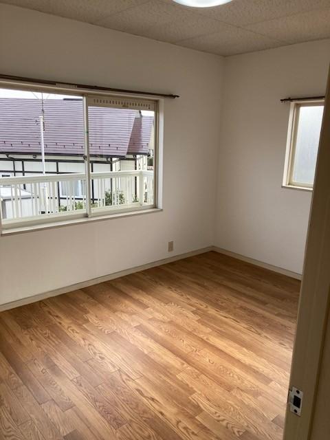 その他　2階6帖洋室