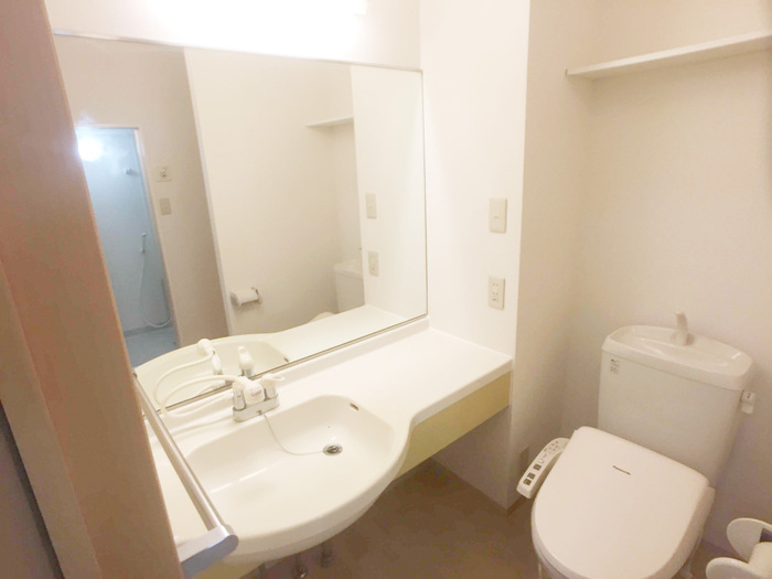 洗面設備　洗髪洗面化粧台