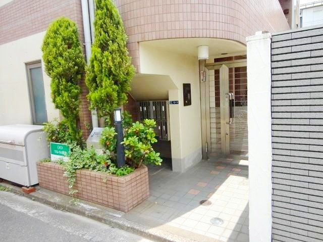 エントランス　エントランス