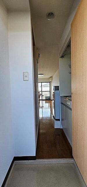 玄関　※同タイプ別部屋