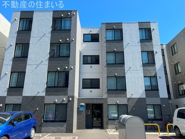 建物外観　外観写真（昼）