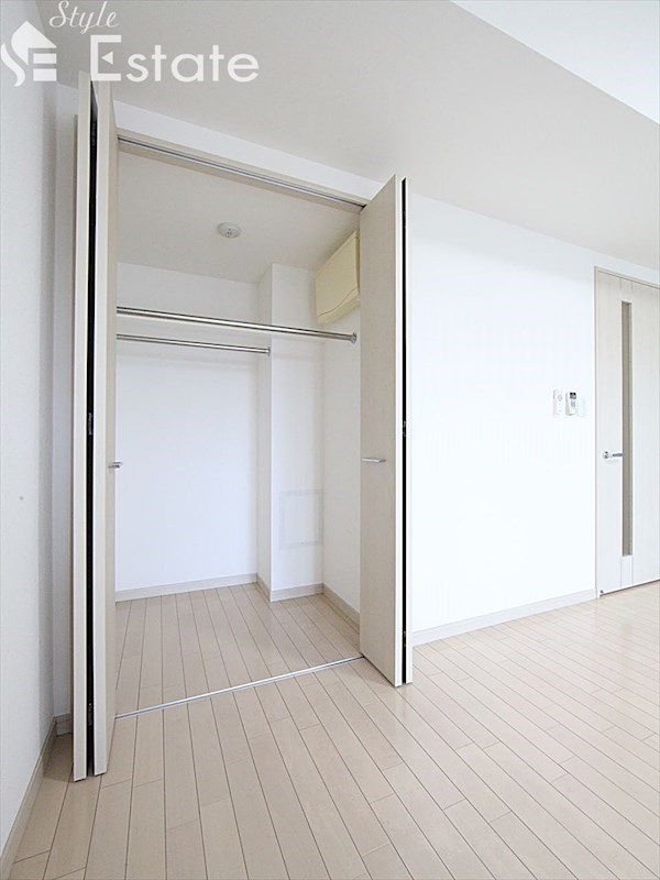 収納　クローゼット