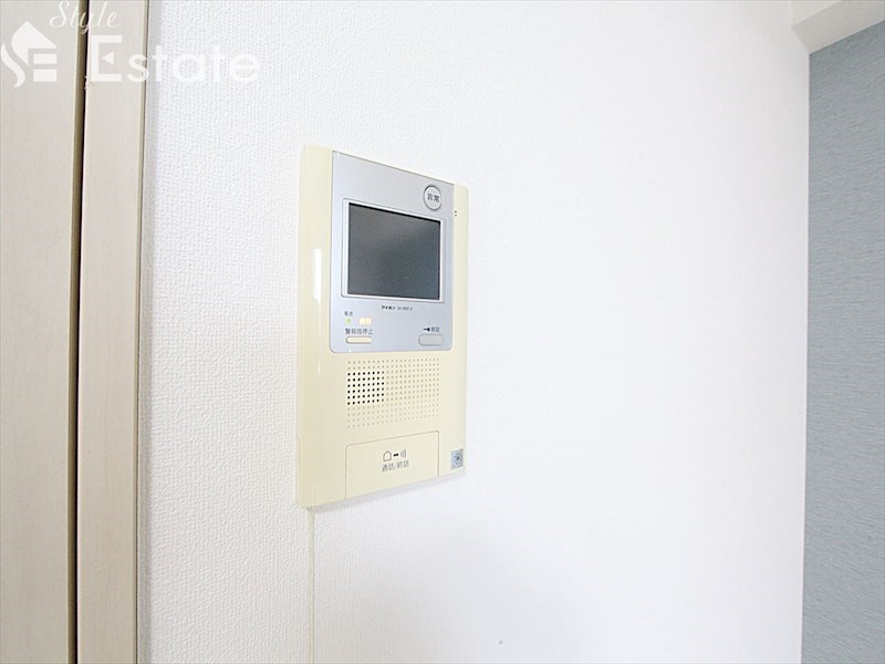 セキュリティ　モニター付きインターホン
