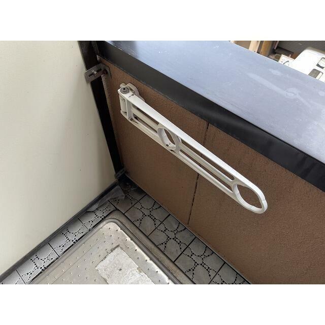 その他　洗濯竿置場