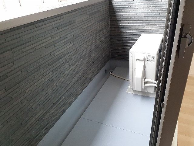 バルコニー　落ち着いた時間を過ごせるバルコニーです