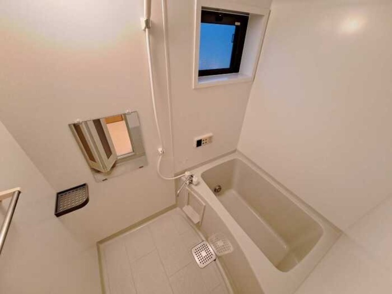 バス・シャワールーム　図面と現状に相違がある場合には現状を優先