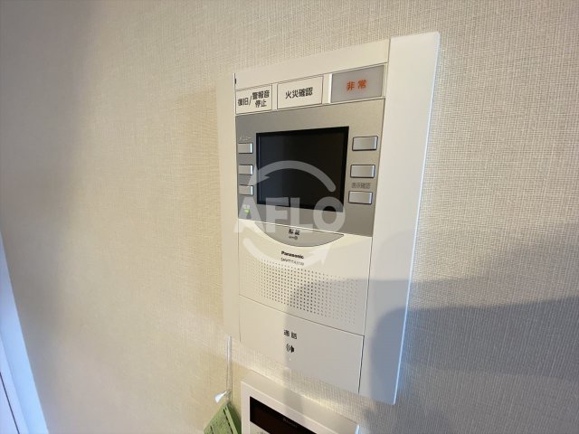 セキュリティ　リフレ天満橋　TVモニター付きインターホン