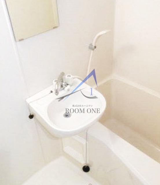 バス・シャワールーム　お風呂です。