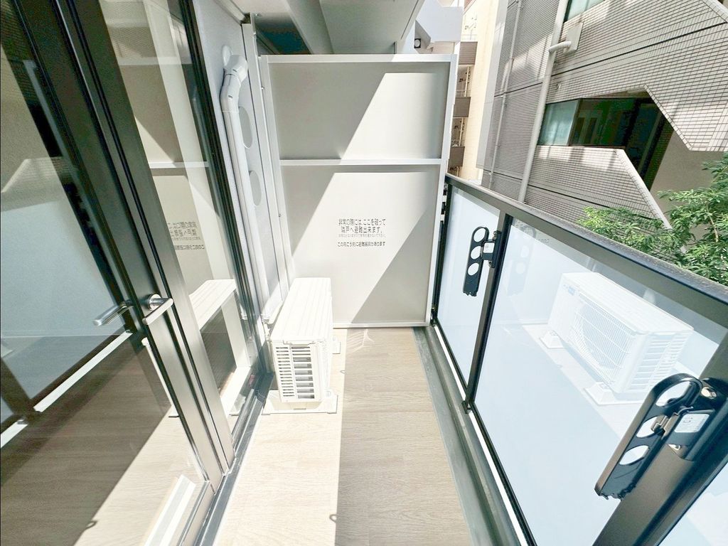 バルコニー　バルコニー