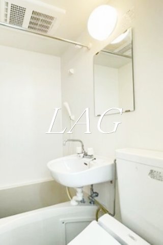 洗面設備　洗面台です。