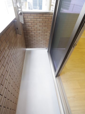 バルコニー　※同仕様写真