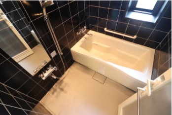 バス・シャワールーム　バス※別部屋参考写真