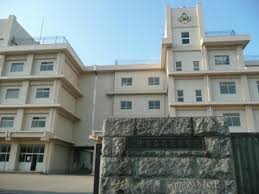 小学校　富士市立吉原小学校（小学校）まで939m