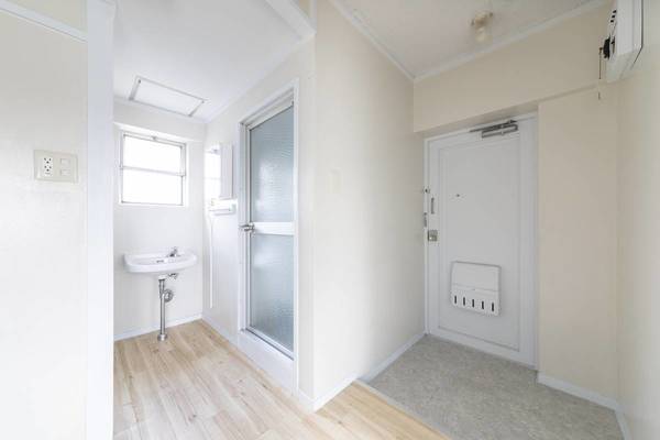 玄関　ビレッジハウスの同一物件・同一タイプの間取りの写真です