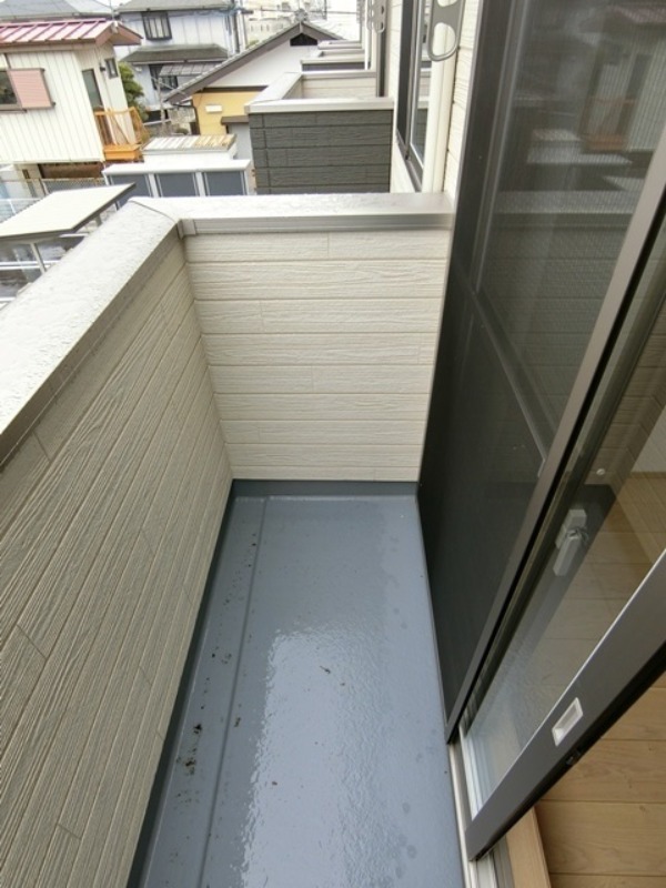 バルコニー　図面と現状に相違がある場合には現状を優先