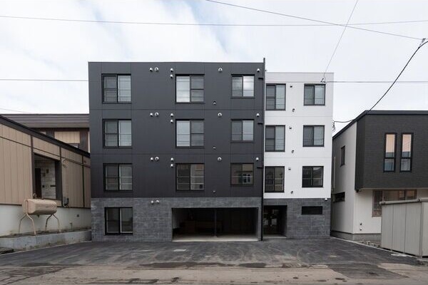 建物外観　☆南郷7丁目店徒歩4分☆