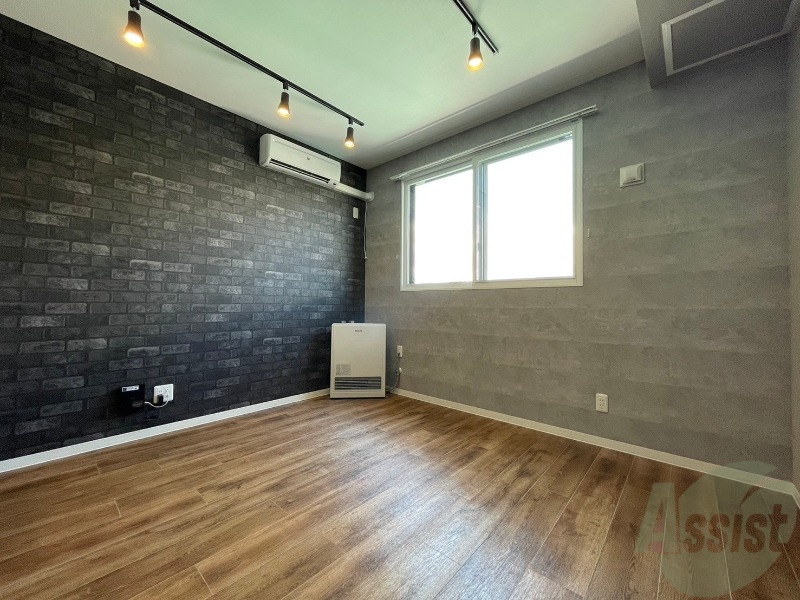 居室・リビング　広々としたリビングですね。使い勝手がよさそうですね！