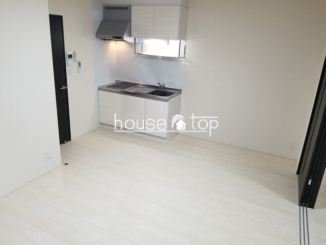 居室・リビング　広々としたリビング！