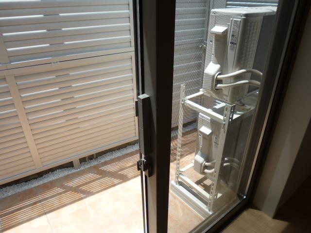 バルコニー　落ち着いた時間を過ごせるバルコニーです