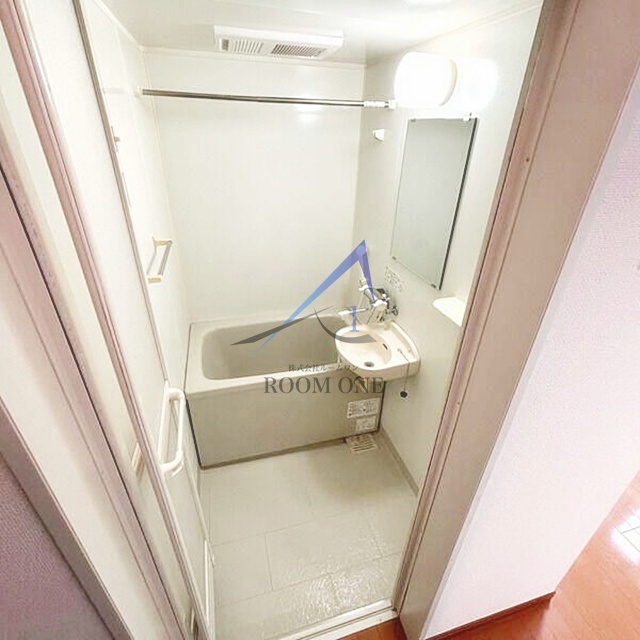 バス・シャワールーム　お風呂です。