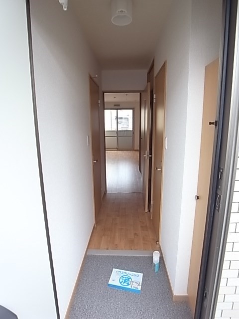 玄関　ゆったりとした玄関です