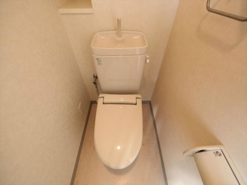 トイレ　暖房便座付トイレ