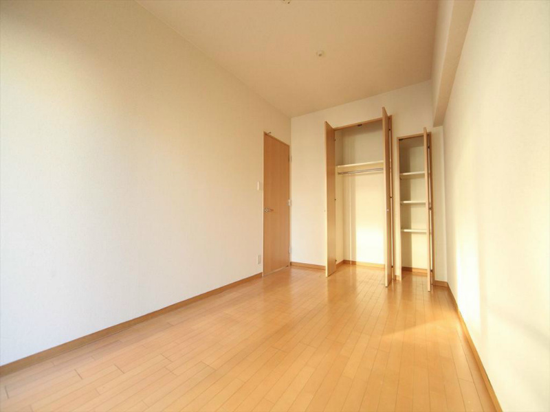 その他部屋・スペース　洋室6.74帖　クローゼット付（収納充実してます）