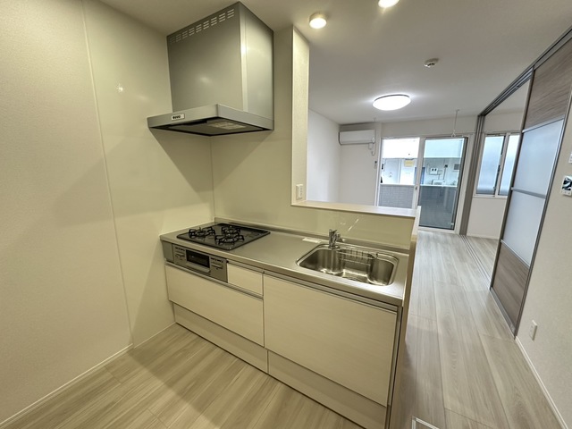 キッチン　同施工会社参考写真です