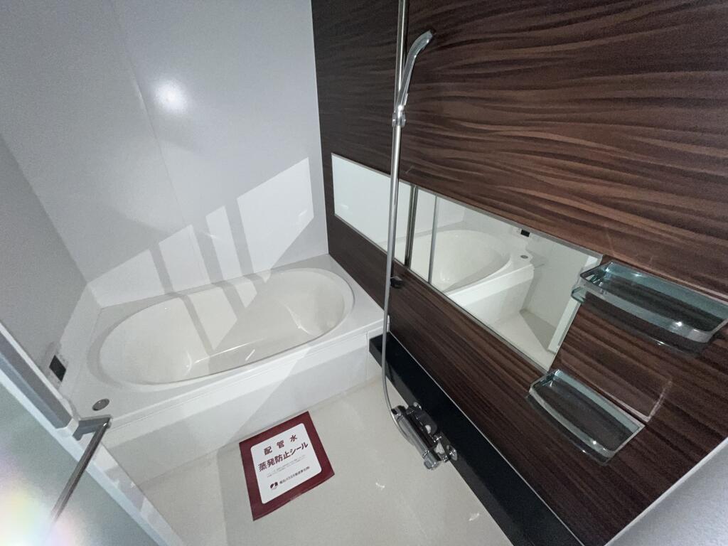 バス・シャワールーム　浴室