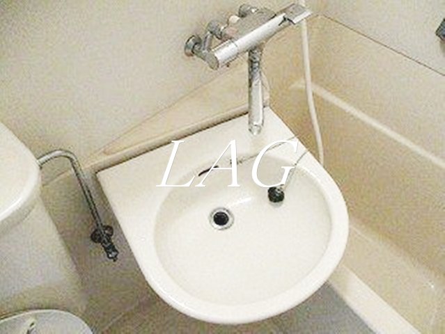 洗面設備　洗面台です。
