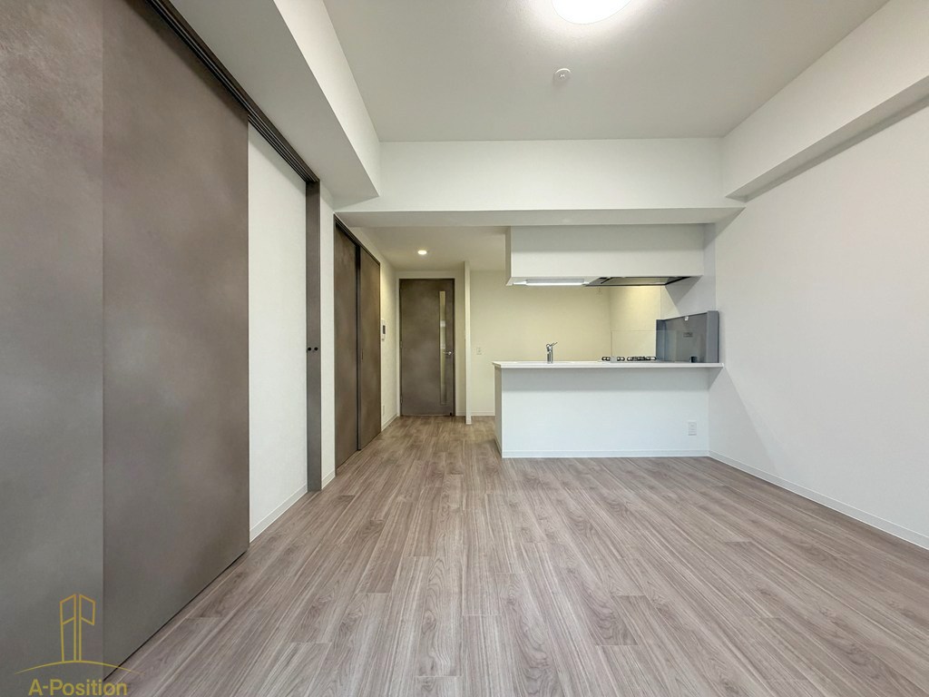 居室・リビング　プレサンス京橋ＧＲＥＥＮ　ＹＡＲＤアルミラ