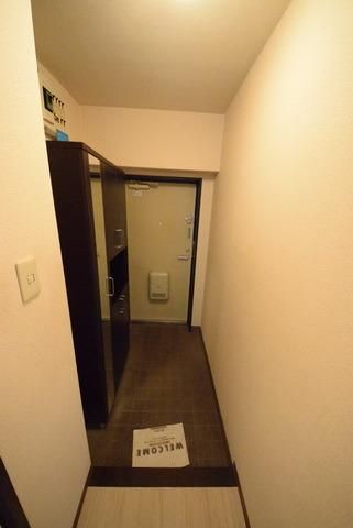 玄関　※同タイプ間取り　設備施工例　現況優先