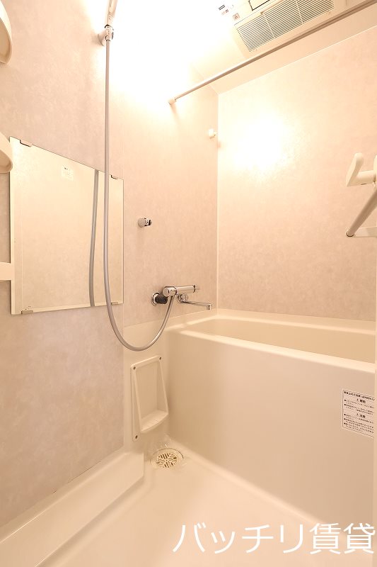 バス・シャワールーム　別室写真の為、現状を優先いたします。
