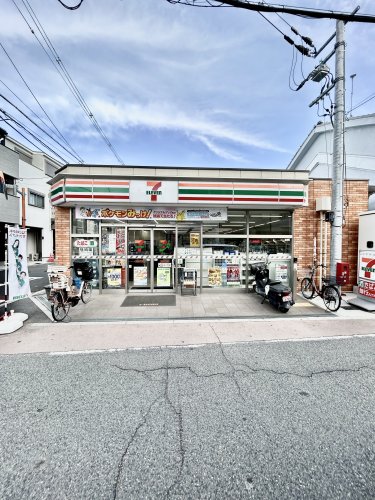 コンビニ　セブンイレブン大阪安立2丁目店（コンビニ）まで1213m