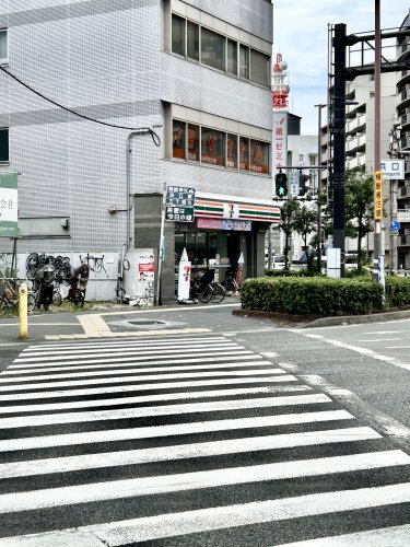 コンビニ　セブンイレブン浜口東3丁目店（コンビニ）まで1854m