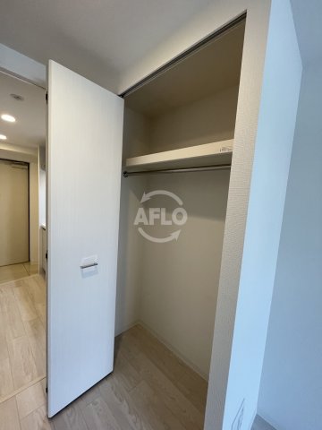 収納　アドバンス西梅田ビオス　クローゼット