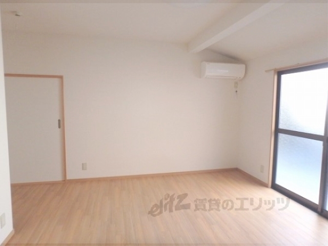 居室・リビング　洋室