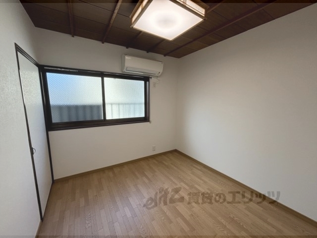 居室・リビング　洋室