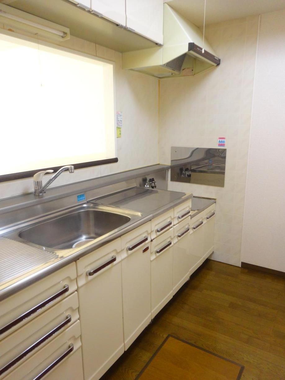 キッチン　キッチン（同タイプ）