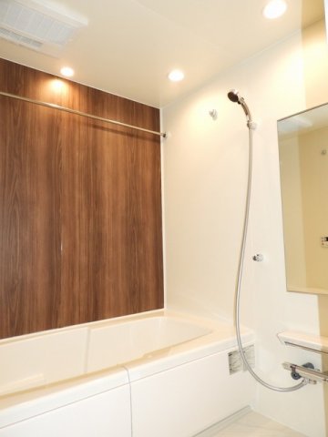 バス・シャワールーム　きれいなお風呂です