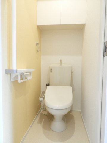 トイレ　シンプルで使いやすいトイレです