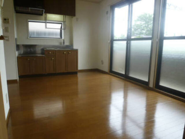 居室・リビング　南向きの２面採光がとれたＤＫ８．５帖です。